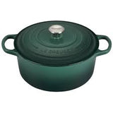 Le Creuset Signature Round Dutch Oven - 7 1/4 qt.