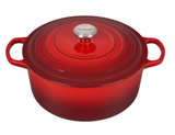 Le Creuset Signature Round Dutch Oven - 7 1/4 qt. 