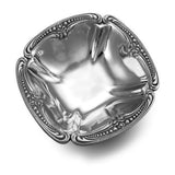 Metal Serving Pieces