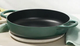 Le Creuset Everyday Pan